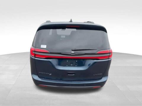 2025 Chrysler Pacifica Limited