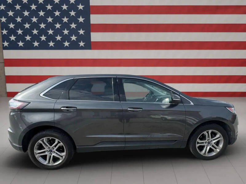 2017 Ford Edge Titanium