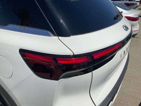 2025 Infiniti QX60 Pure