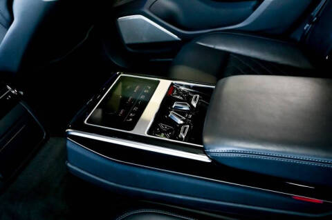 2022 Audi S8 4.0T quattro