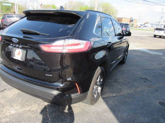 2022 Ford Edge SEL