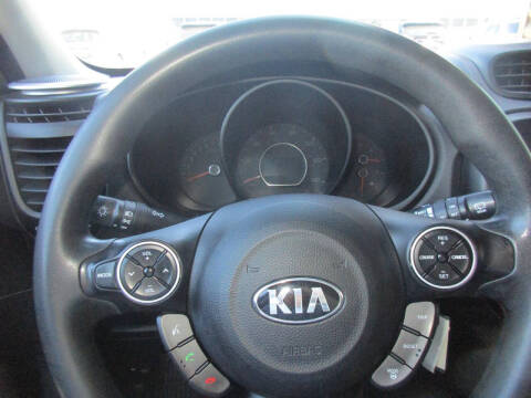2015 Kia Soul +