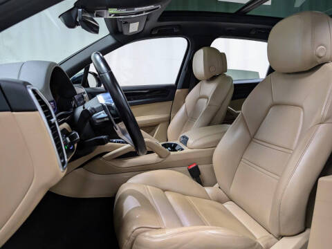 2022 Porsche Cayenne