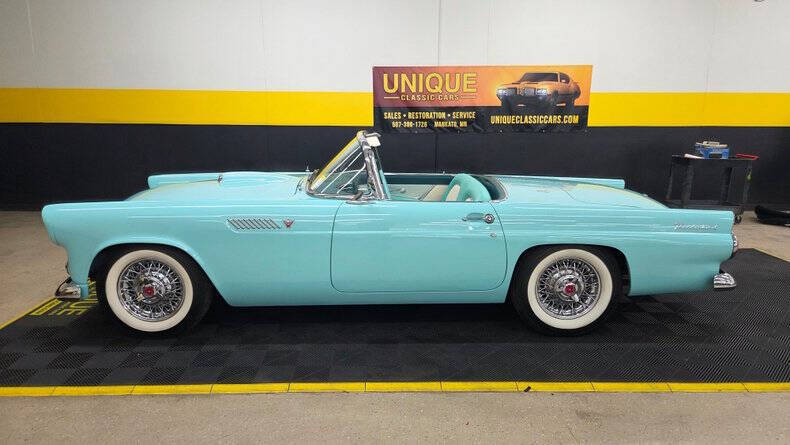1955 Ford Thunderbird