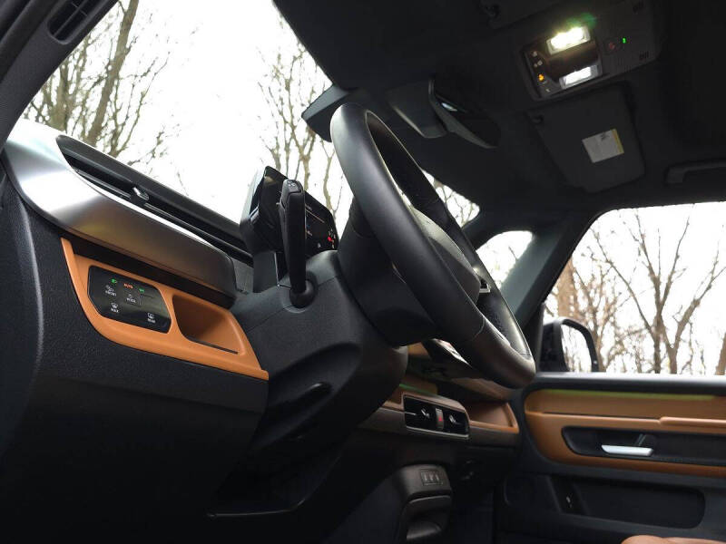 2025 Volkswagen ID. Buzz Pro S