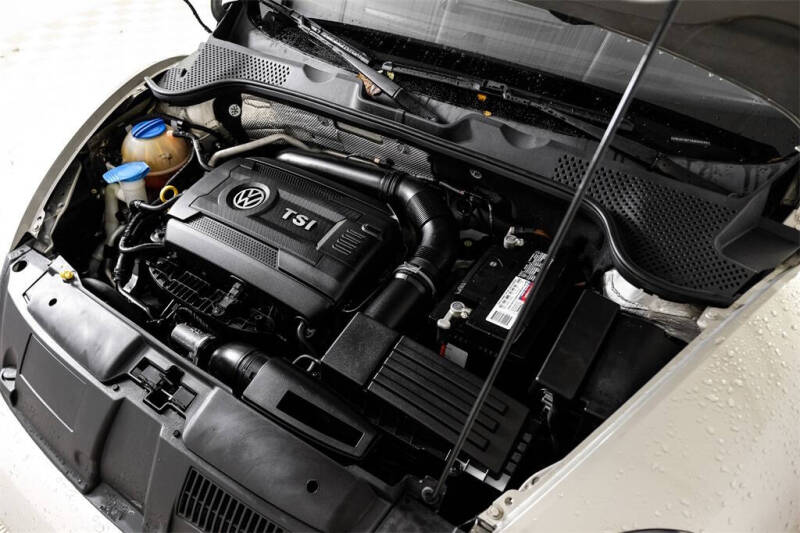 2016 Volkswagen Beetle 1.8T SE