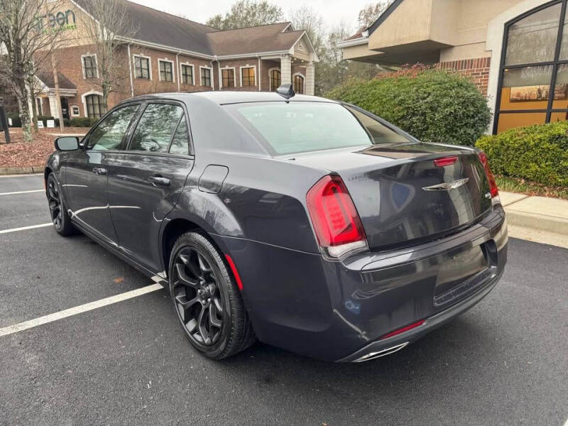 2019 Chrysler 300 S