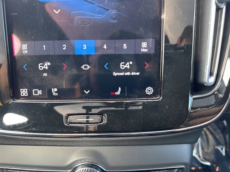 2023 Volvo C40 Recharge Twin Ultimate