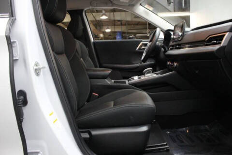 2022 Mitsubishi Outlander ES