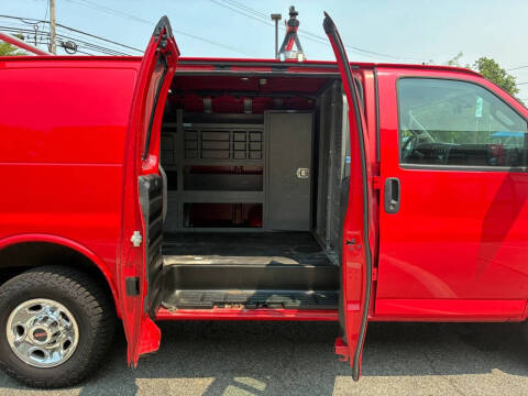 2019 GMC Savana 2500