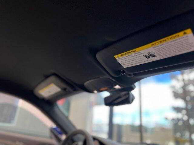 2024 Porsche 718 Cayman Style Edition