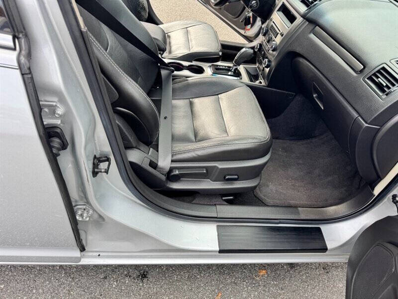 2010 Ford Fusion SEL