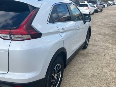 2022 Mitsubishi Eclipse Cross ES