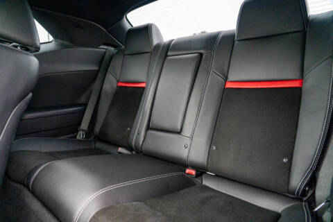 2014 Dodge Challenger SRT8 Core