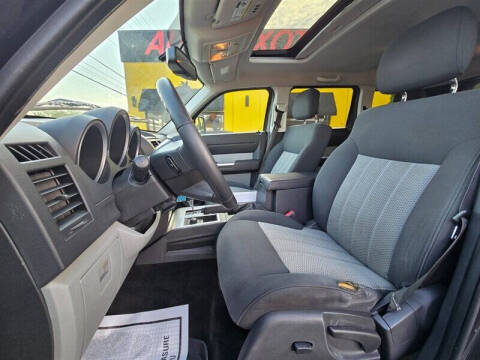2010 Dodge Nitro Detonator