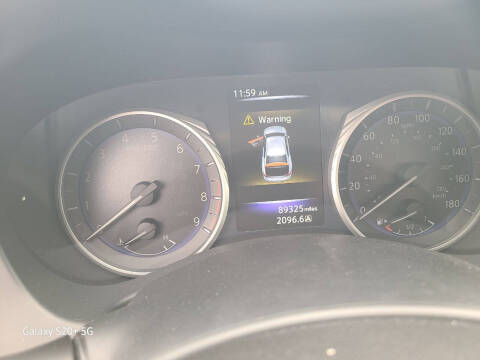 2015 Infiniti Q50 Premium