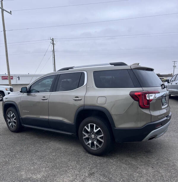 2023 GMC Acadia SLE
