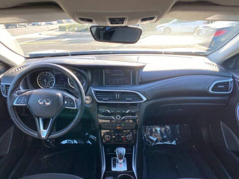 2019 Infiniti QX30 Pure