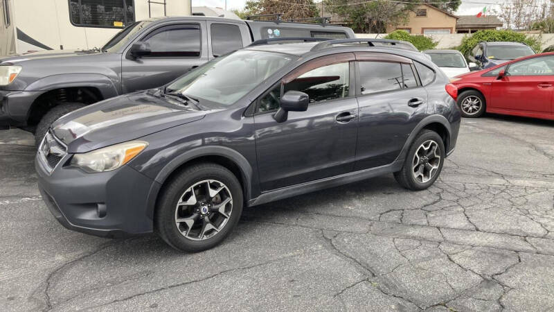 2014 Subaru XV Crosstrek Premium photo 2