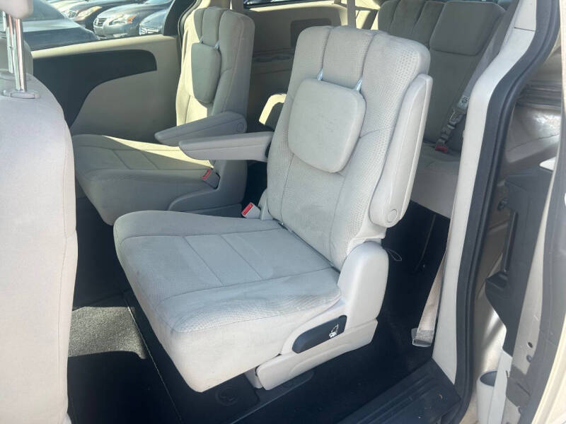 2012 Dodge Grand Caravan SE