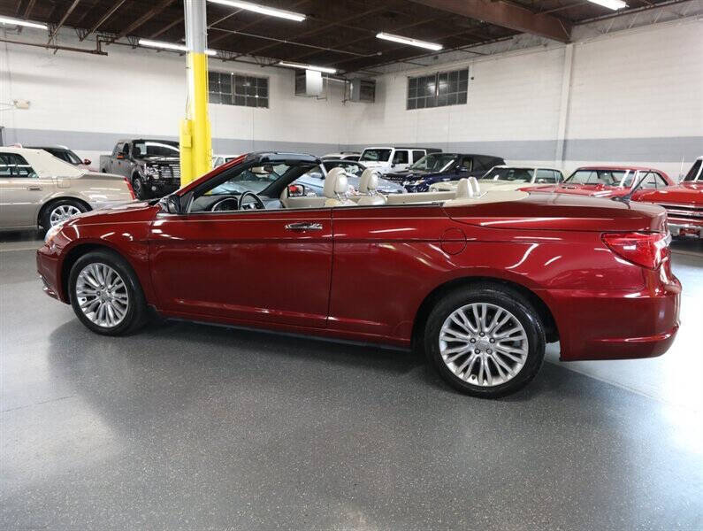 2013 Chrysler 200 Limited