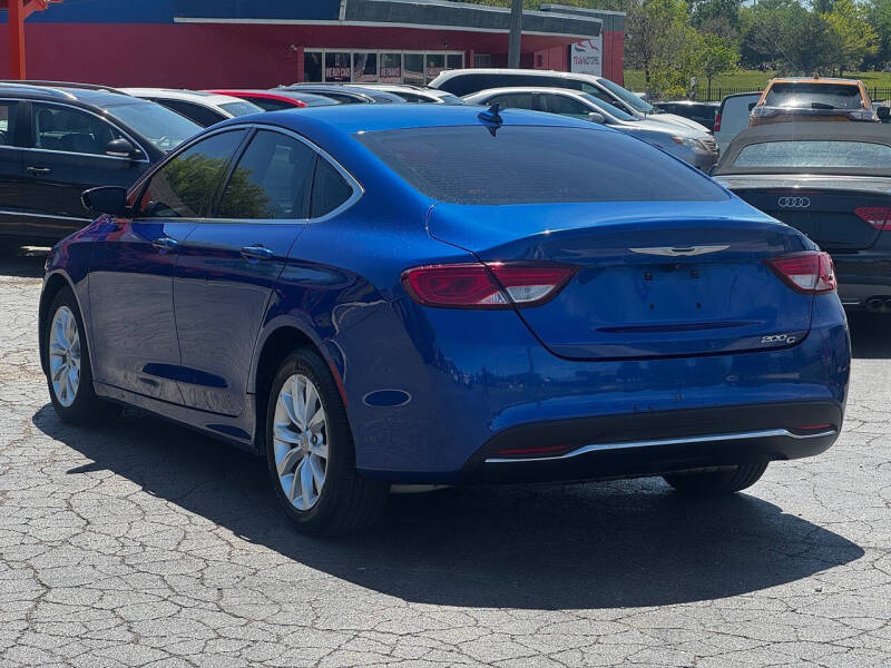 2015 Chrysler 200 C