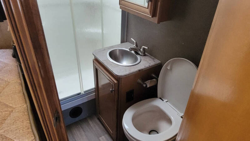 2017 Thor Motor Coach SYNERGY  CB24