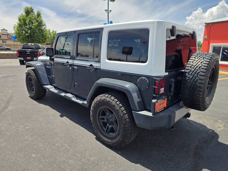 2017 Jeep Wrangler Unlimited Chief Edition