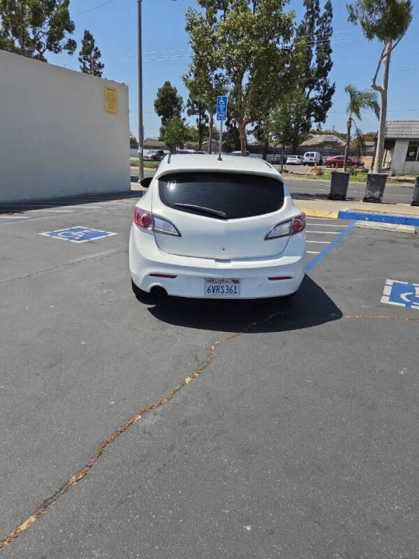 2012 Mazda MAZDA3 i Touring