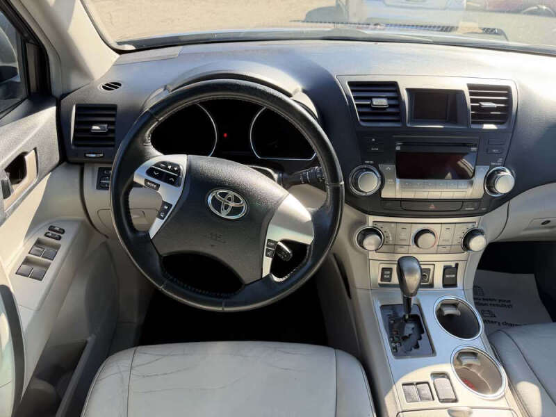 2012 Toyota Highlander