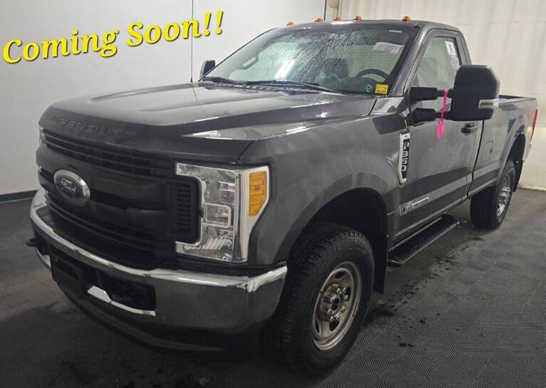 2017 Ford F-350 Super Duty XL's photo