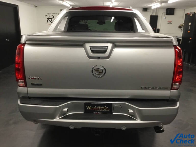 2011 Cadillac Escalade EXT Luxury