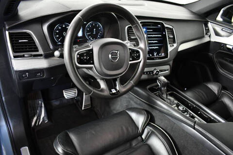 2020 Volvo XC90 T6 R-Design