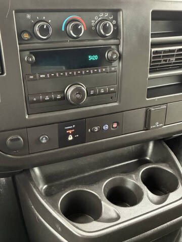 2018 Chevrolet Express 2500