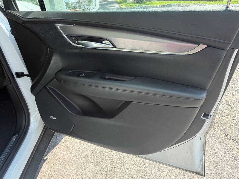 2019 Cadillac XT5 Premium Luxury