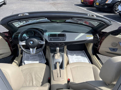 2003 BMW Z4 3.0i