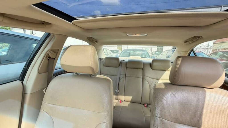 2005 Lexus ES 330