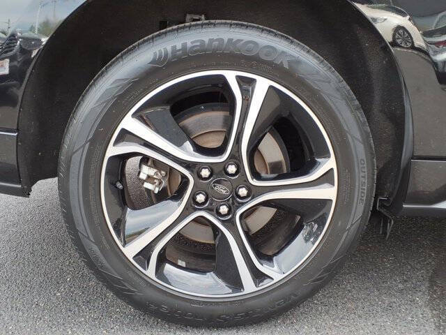 2022 Ford Edge ST