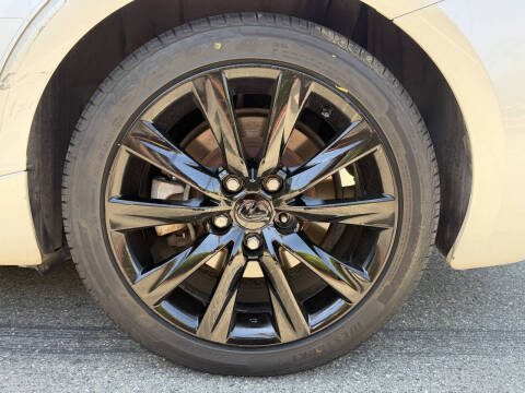 2016 Lexus IS 200t