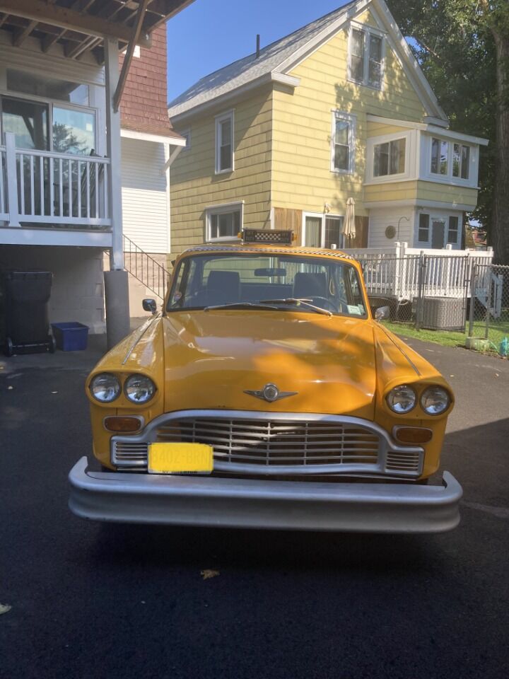 1977 Checker Cab Just SOLD 4