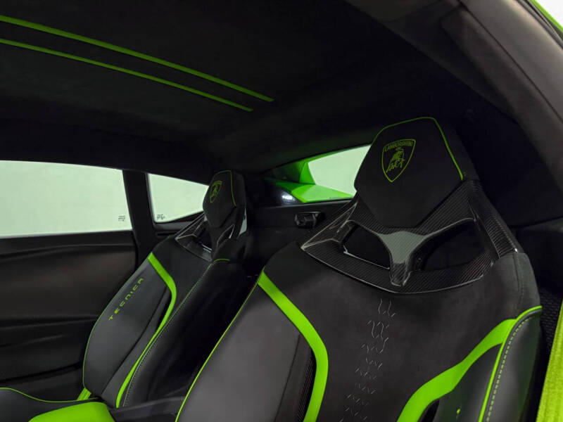 2024 Lamborghini Huracan Tecnica