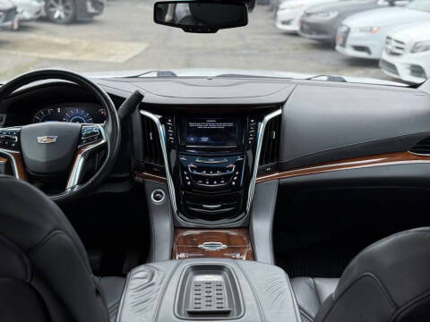 2016 Cadillac Escalade ESV Premium Collection