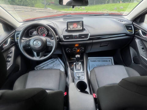 2015 Mazda MAZDA3 i Sport