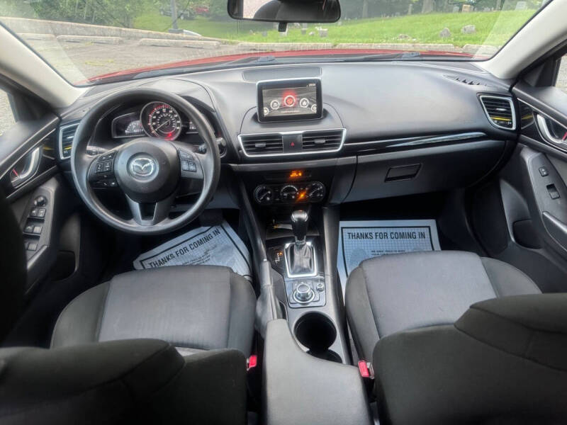 2015 Mazda MAZDA3 i Sport