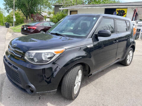 2017 Kia Soul +