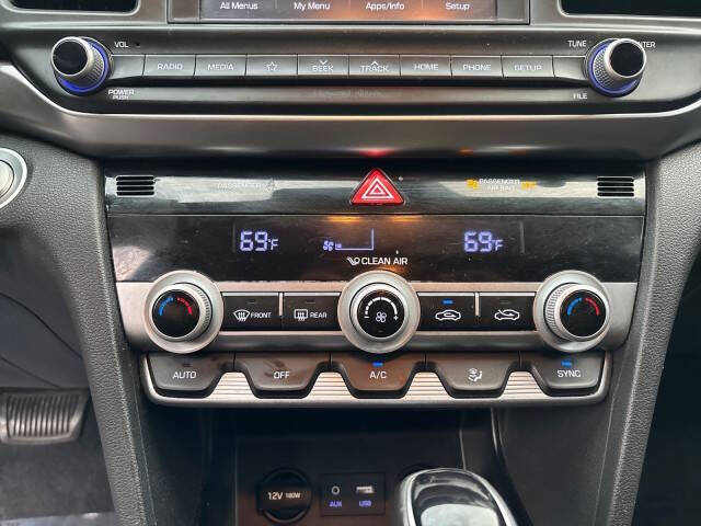 2020 Hyundai Elantra