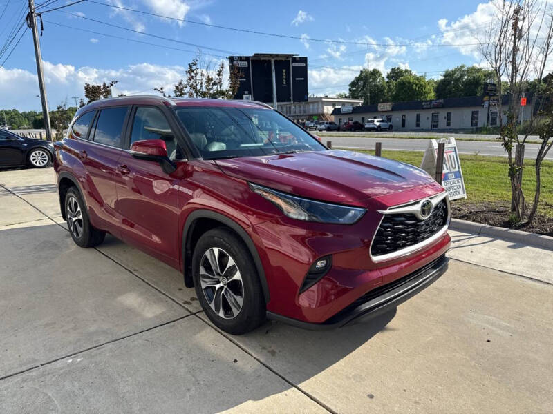 2023 Toyota Highlander L