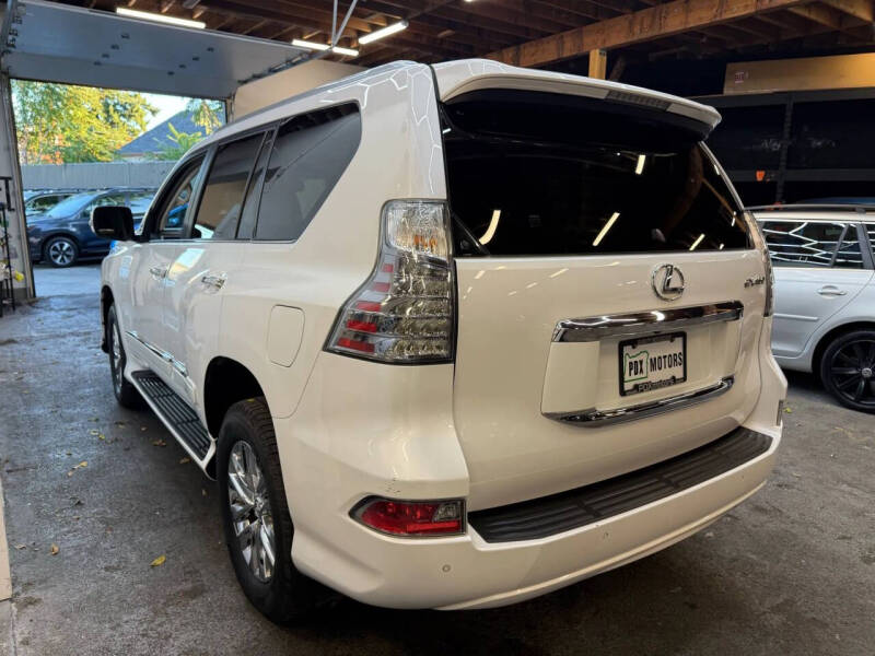 2016 Lexus GX 460