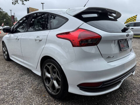 2018 Ford Focus ST