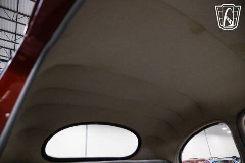 1947 Ford Deluxe